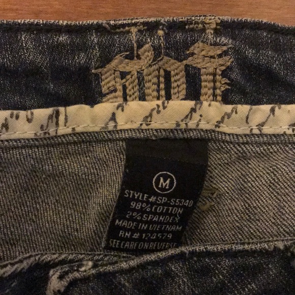 Jena shorts - Picture 3 of 3